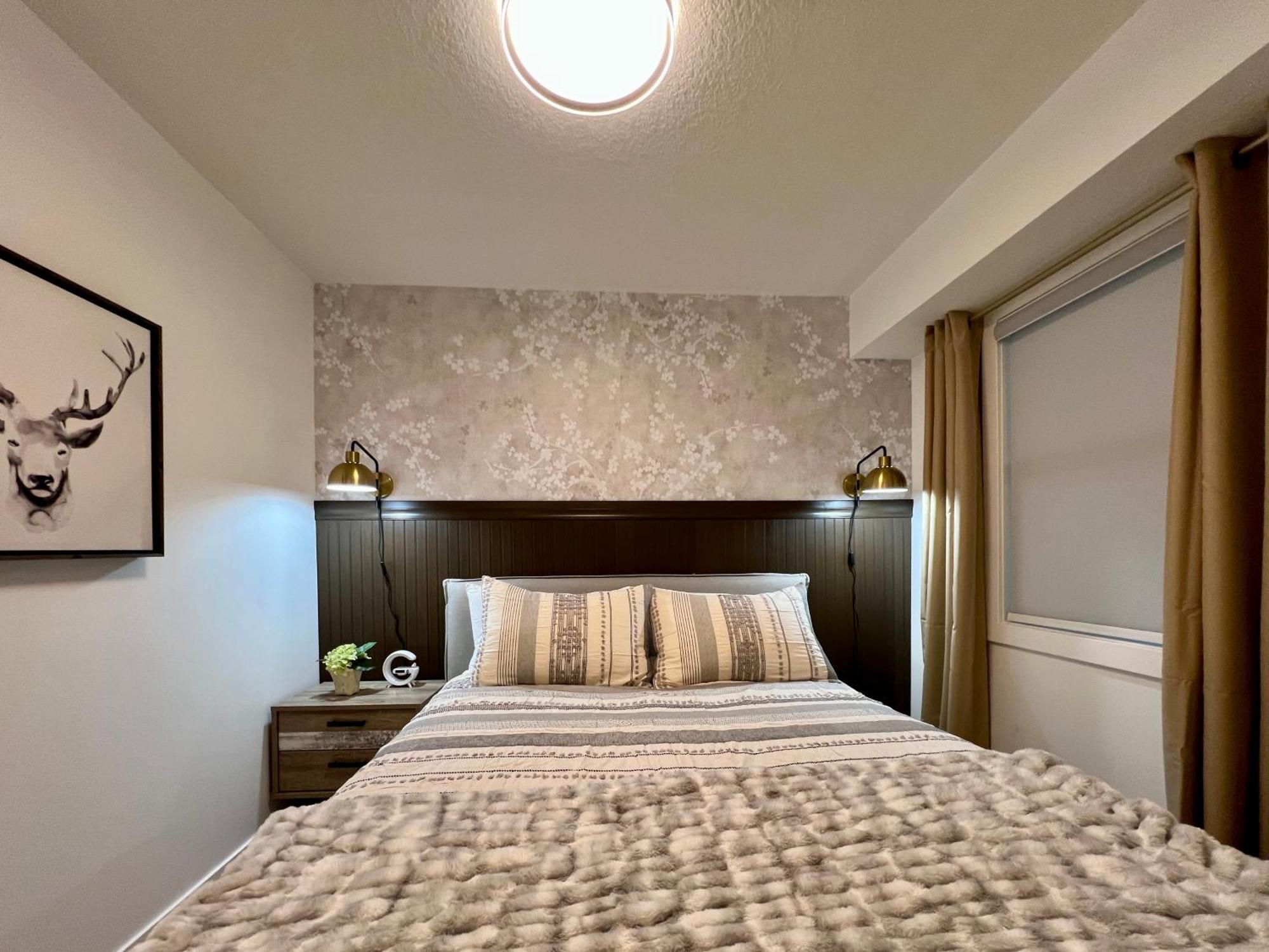 Special! New Downtown Mtn View Free Parking 2B&2B Appartement Canmore Buitenkant foto